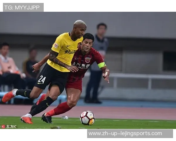 中超第28轮上港与恒大激战下半场精彩回顾与赛后分析 中超第28轮上港与恒大激战下半场精彩回顾与赛后分析