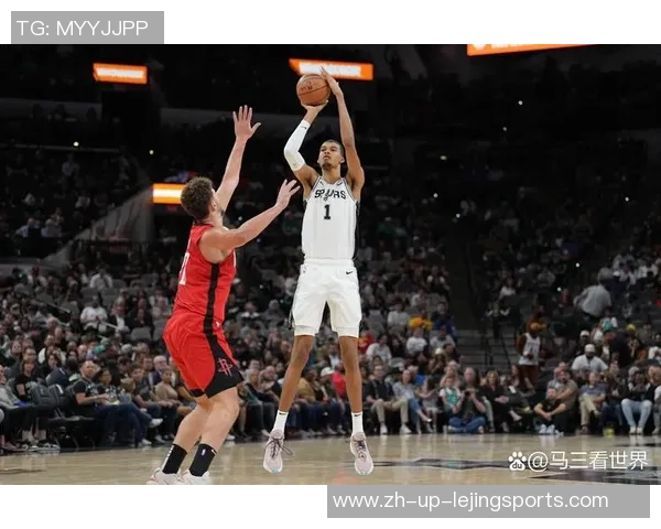 火箭队与马刺队常规赛首节对决精彩回顾与分析