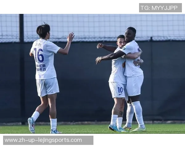 大连体育局副局长:咱们对中超客队球迷的小支付赢得了好口碑 大连体育局副局长:咱们对中超客队球迷的小支付赢得了好口碑